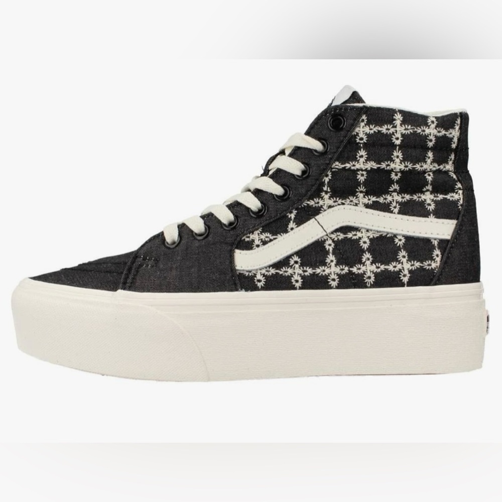 NWOT Van’s Women’s SK8-Hi Tapered Stackform Sneakers Size 7